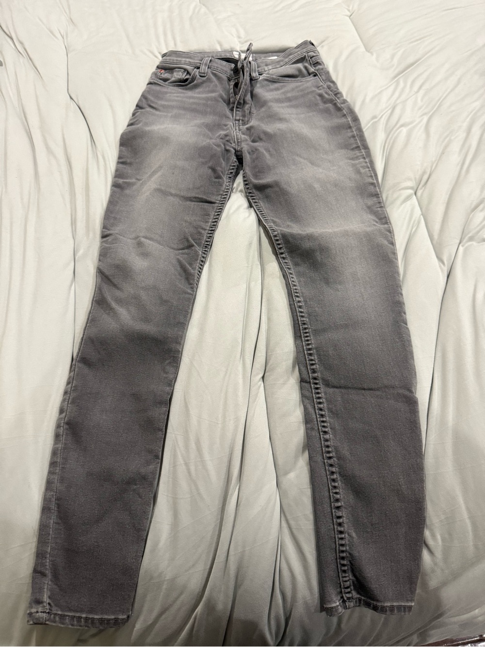 hudson grey woman size 27 stretch skinny jeans